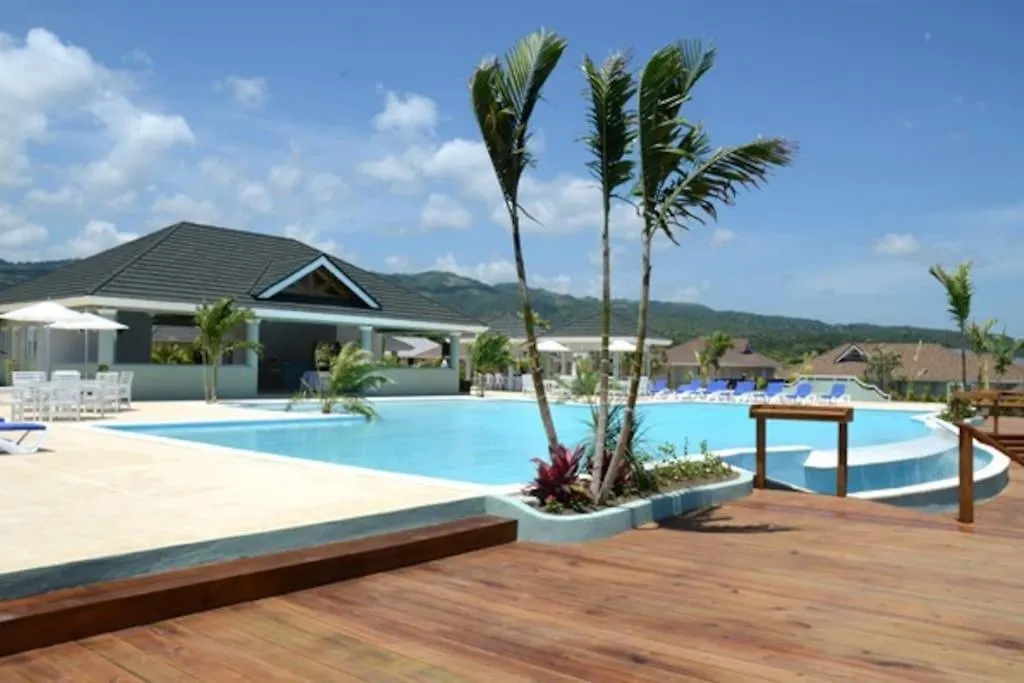 Oasis @ Richmond Estate - Ocho Rios - St Ann Apartment
