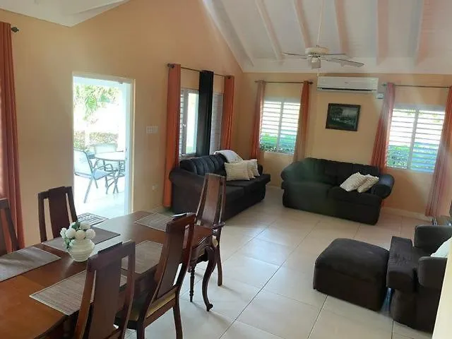 Oasis @ Richmond Estate - Ocho Rios - St Ann Apartment